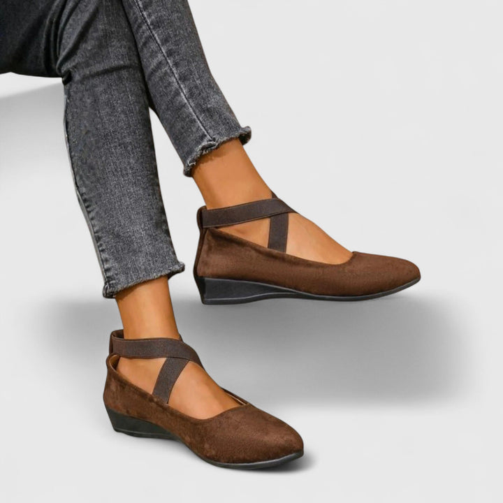 Corvaine | Orthopedic Shoes