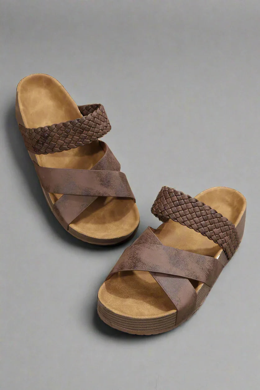 Lirvaine | Orthopedic Sandals