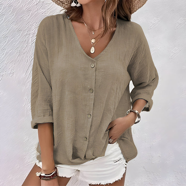 Tivelle | Relaxed Button-Up Blouse