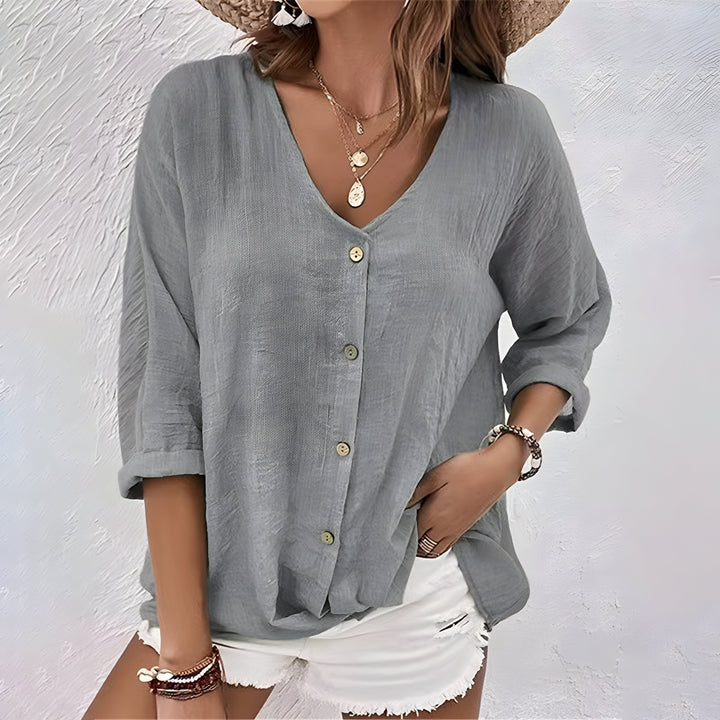 Tivelle | Relaxed Button-Up Blouse